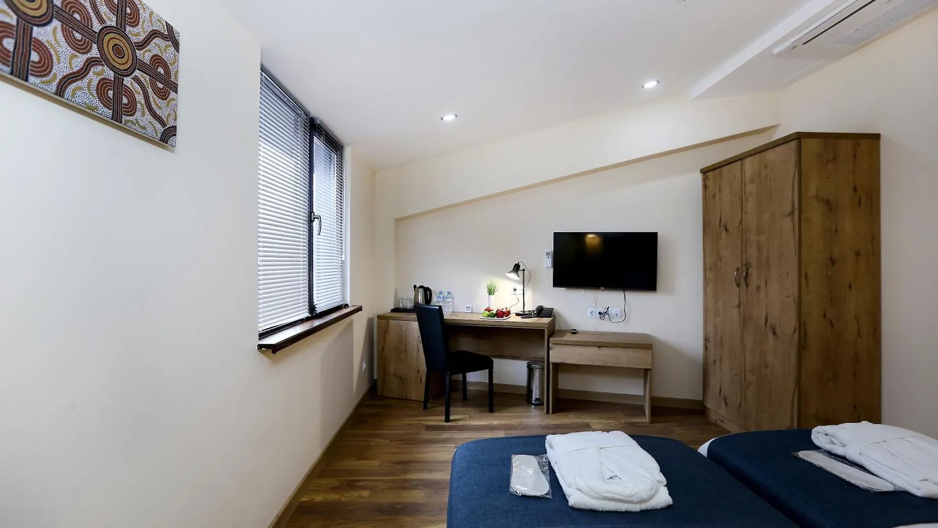 ***  Oz Hotel Tbilisi Geórgia