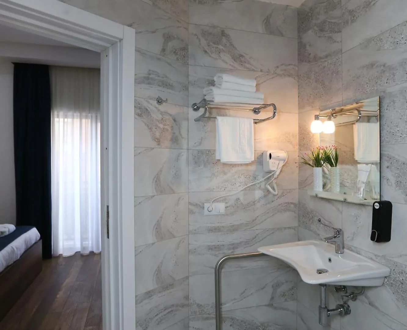 Oz Hotel Tbilisi 3*,